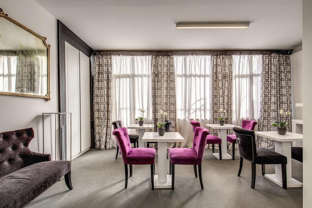 Residenza Bourbon Otel Roma Dış mekan fotoğraf